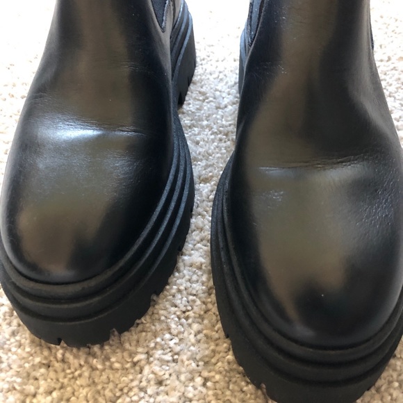 NWT Zara Black Flat Leather Lug Ankle Boots. Size 7.5. - Picture 9 of 10